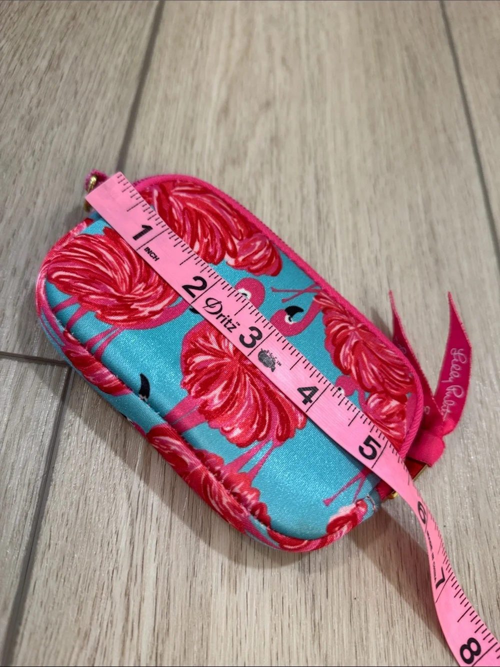Lilly Pulitzer Neoprene Small Wristlet Case All Over Print Flamingo Beach Preppy